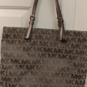 Michael Kors Platinum/Silver Tote